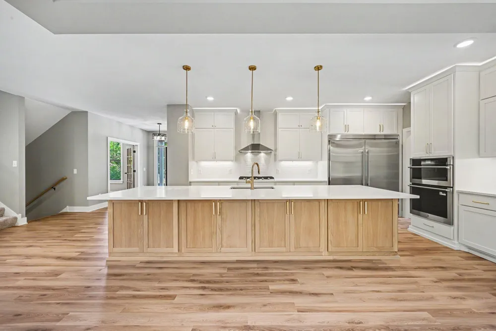 4044 Merriam Road Minnetonka, MN 55305