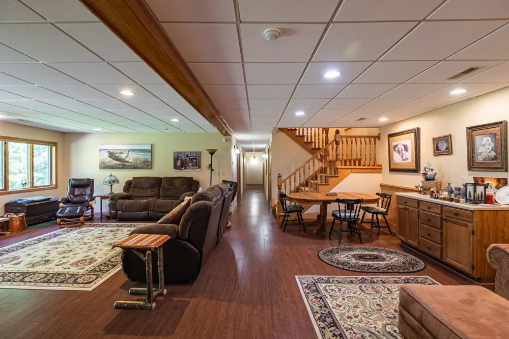47060 Queens Cove Circle La Crescent, MN 55947