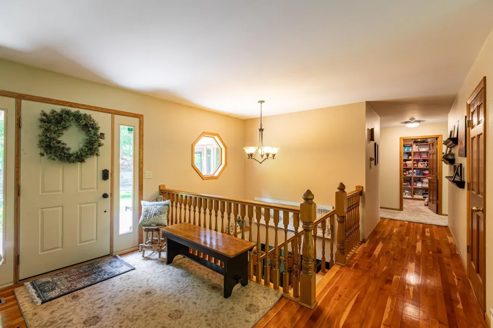 47060 Queens Cove Circle La Crescent, MN 55947