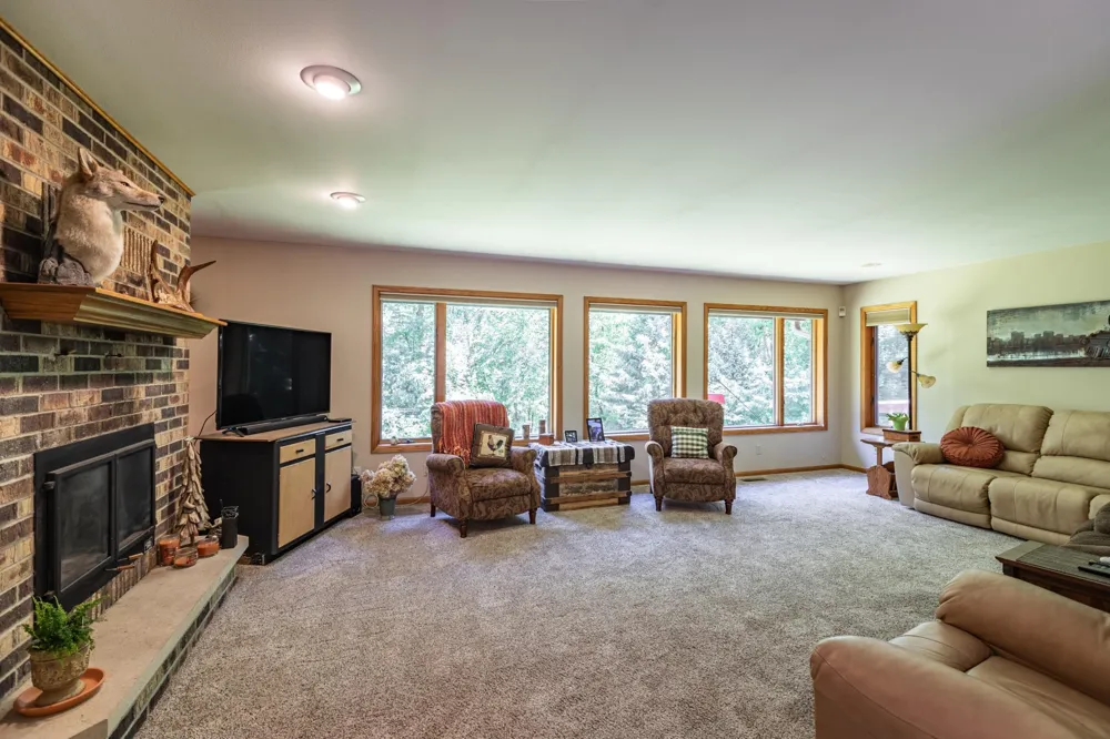 47060 Queens Cove Circle La Crescent, MN 55947