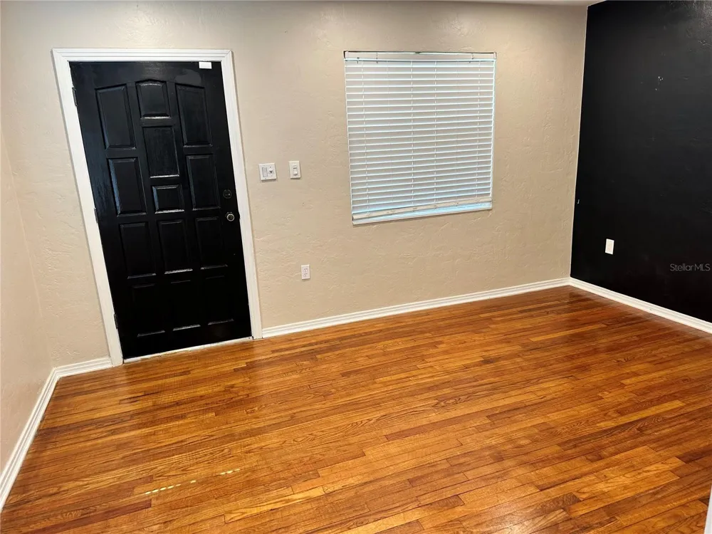 4600 30TH AVENUE St Petersburg, FL 33713