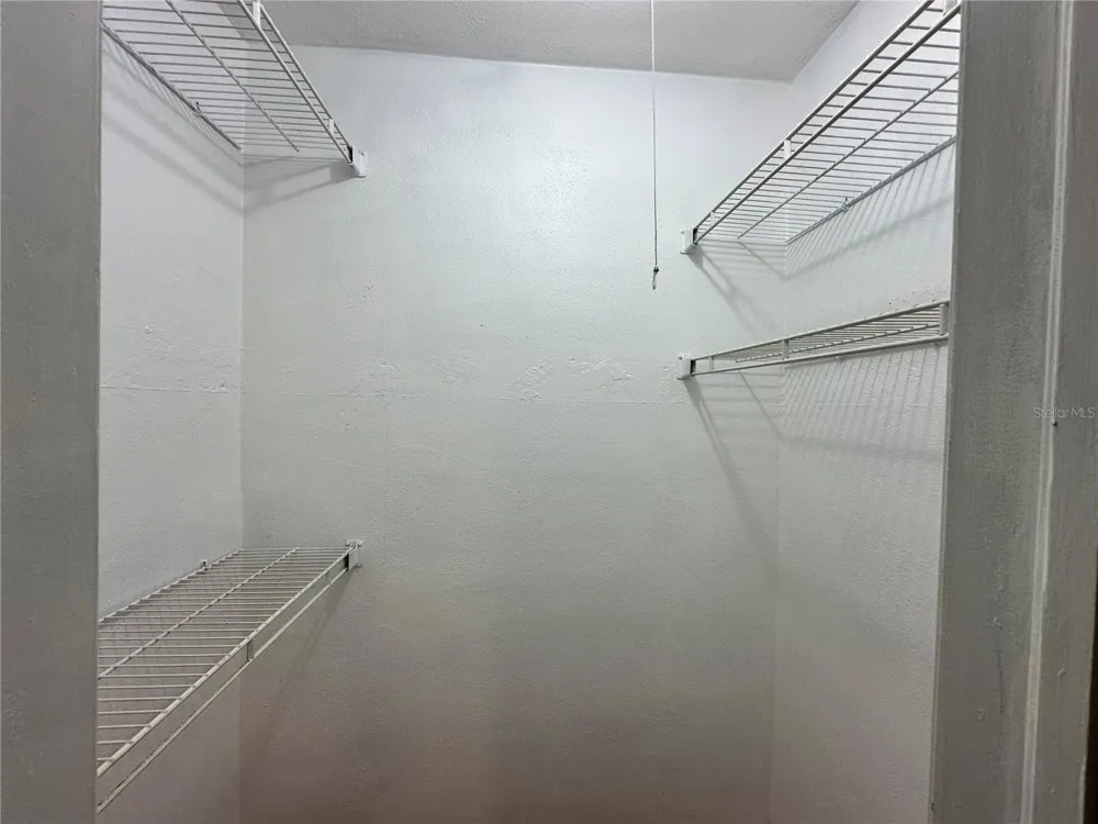 4600 30TH AVENUE St Petersburg, FL 33713