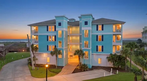 4211 Pointe West Drive #102