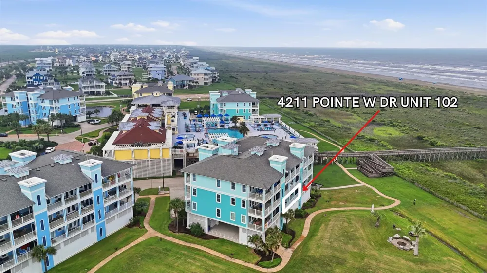 4211 Pointe West Drive #102 Galveston, TX 77554