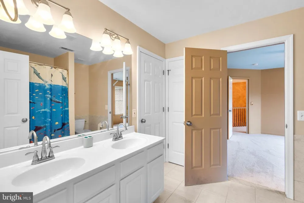 15528 CATTAIL OAKS Glenwood, MD 21738
