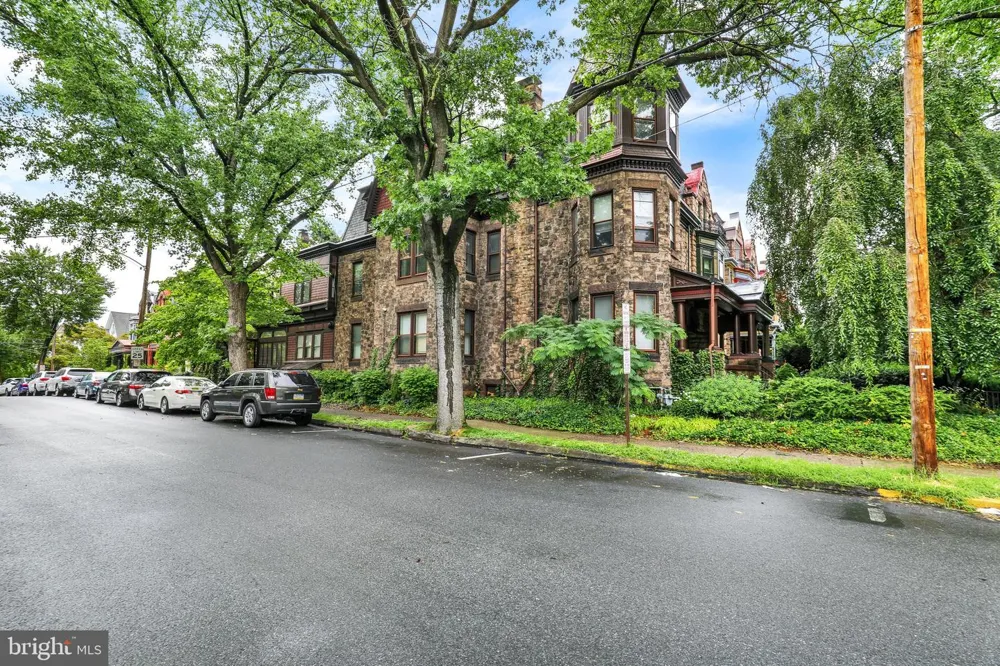 800 3RD STREET Reading, PA 19601