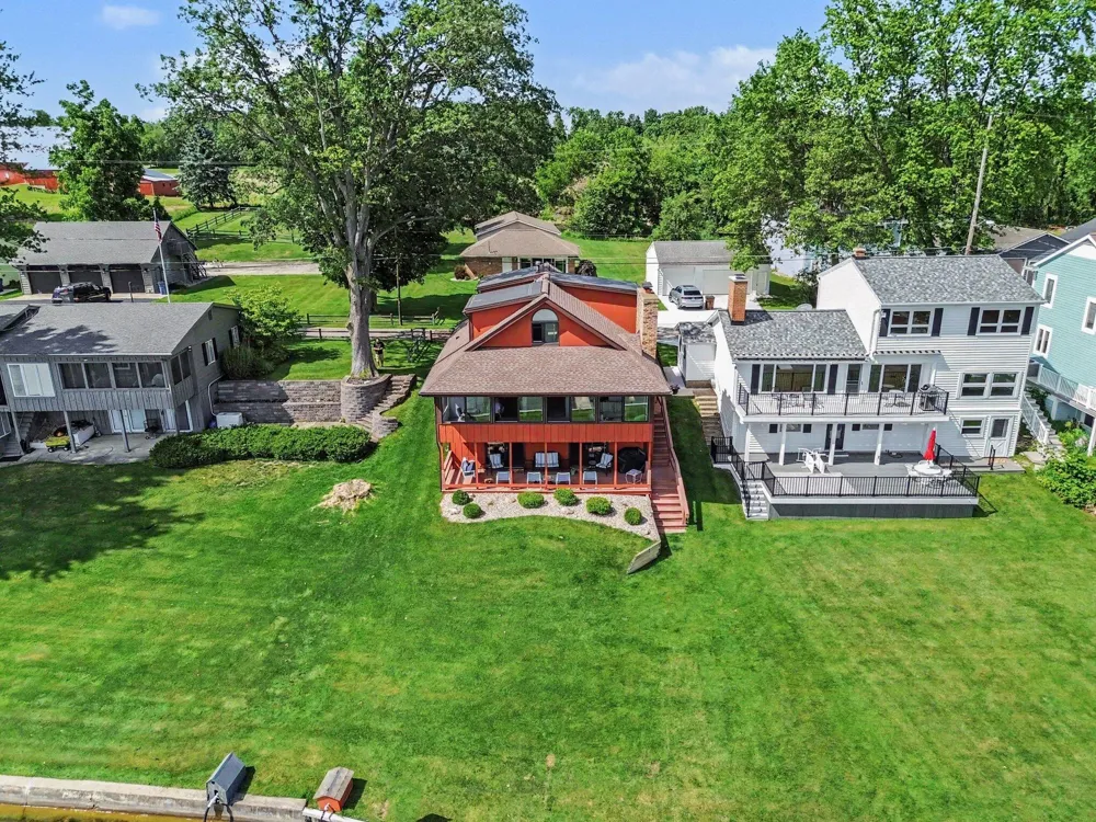 8820 Cherry Point Road Manitou Beach, MI 49253