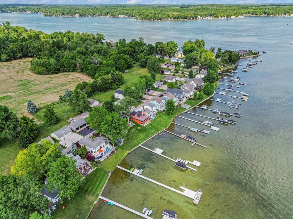 8820 Cherry Point Road Manitou Beach, MI 49253