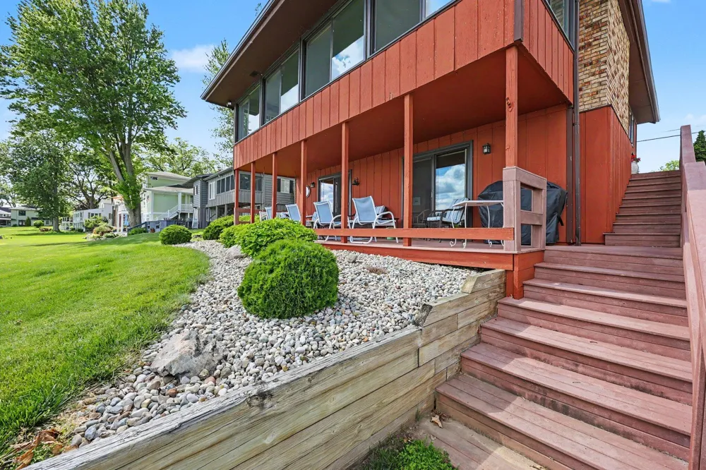 8820 Cherry Point Road Manitou Beach, MI 49253