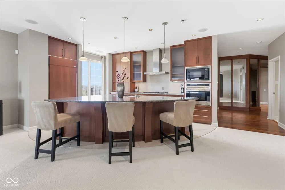 435 Virginia Avenue #604 Indianapolis, IN 46203