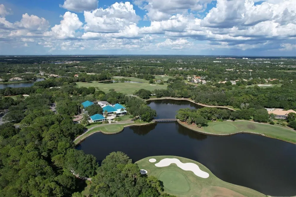 7906 WHITEBRIDGE GLEN University Park, FL 34201