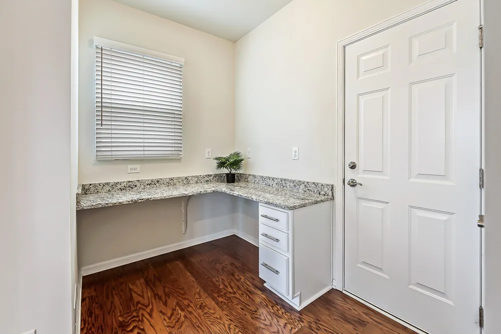 847 Groveland Circle Ann Arbor, MI 48108