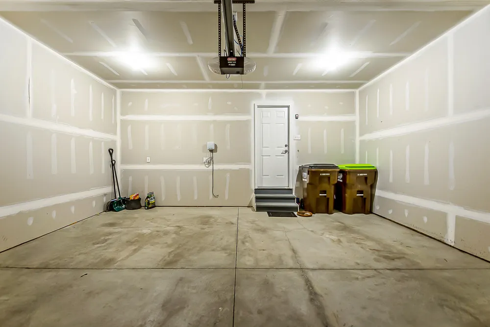 847 Groveland Circle Ann Arbor, MI 48108