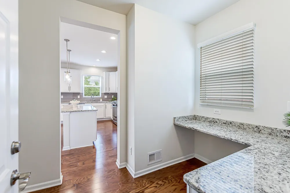 847 Groveland Circle Ann Arbor, MI 48108