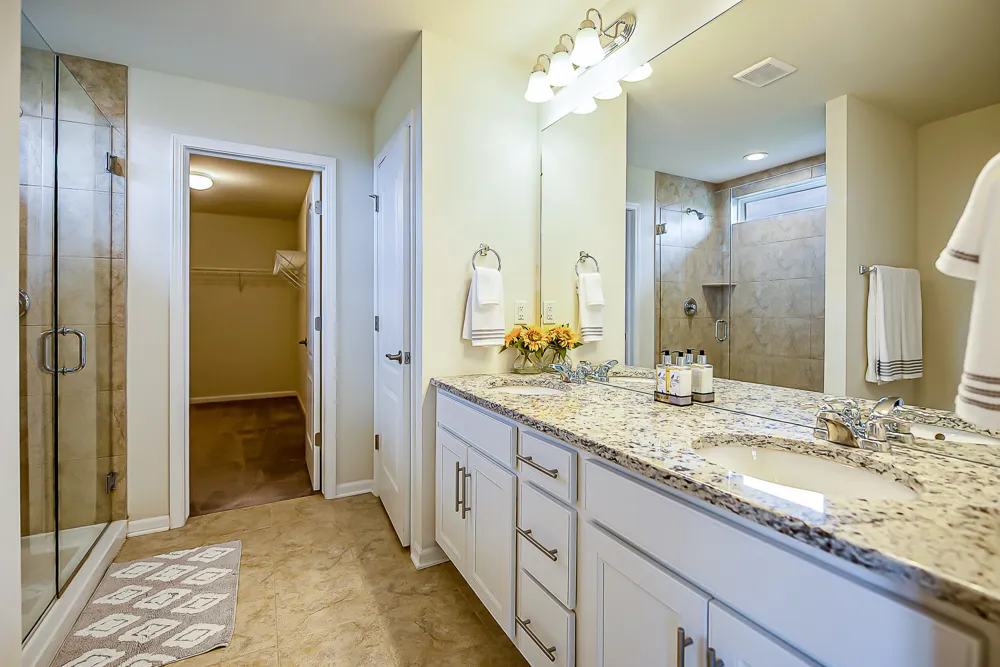 847 Groveland Circle Ann Arbor, MI 48108