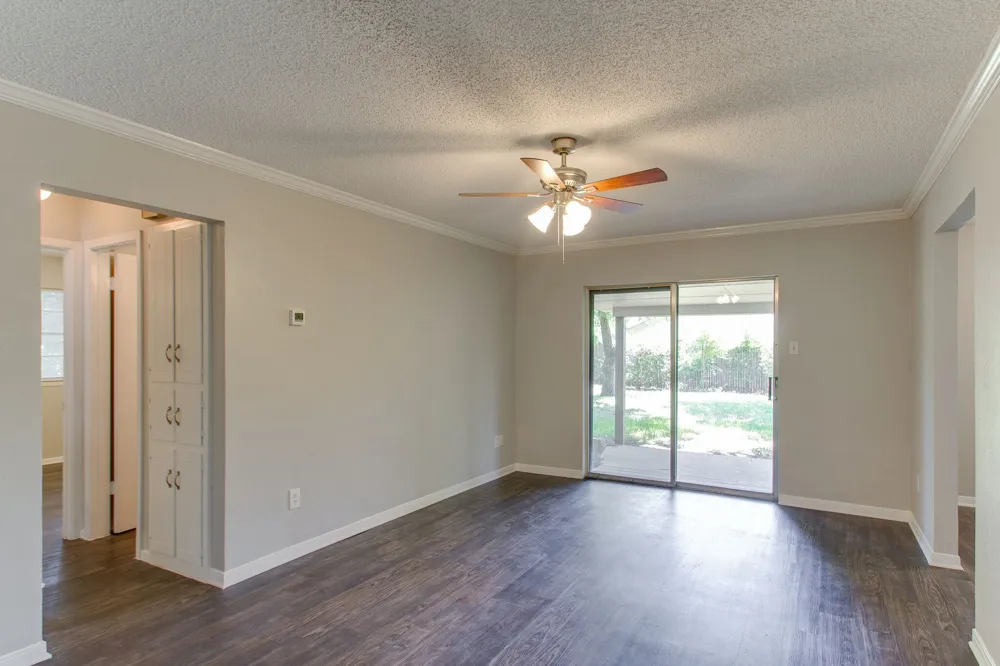 6024 Blueridge Drive Watauga, TX 76148