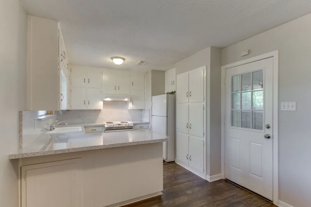 6024 Blueridge Drive Watauga, TX 76148