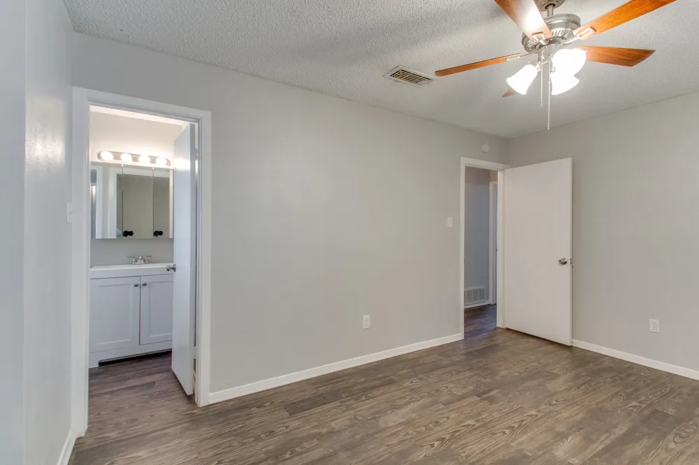 6024 Blueridge Drive Watauga, TX 76148