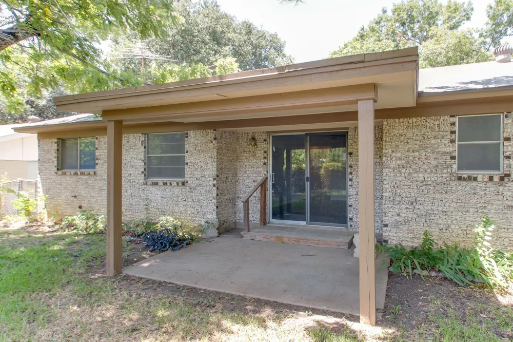 6024 Blueridge Drive Watauga, TX 76148