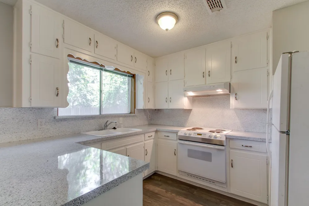 6024 Blueridge Drive Watauga, TX 76148