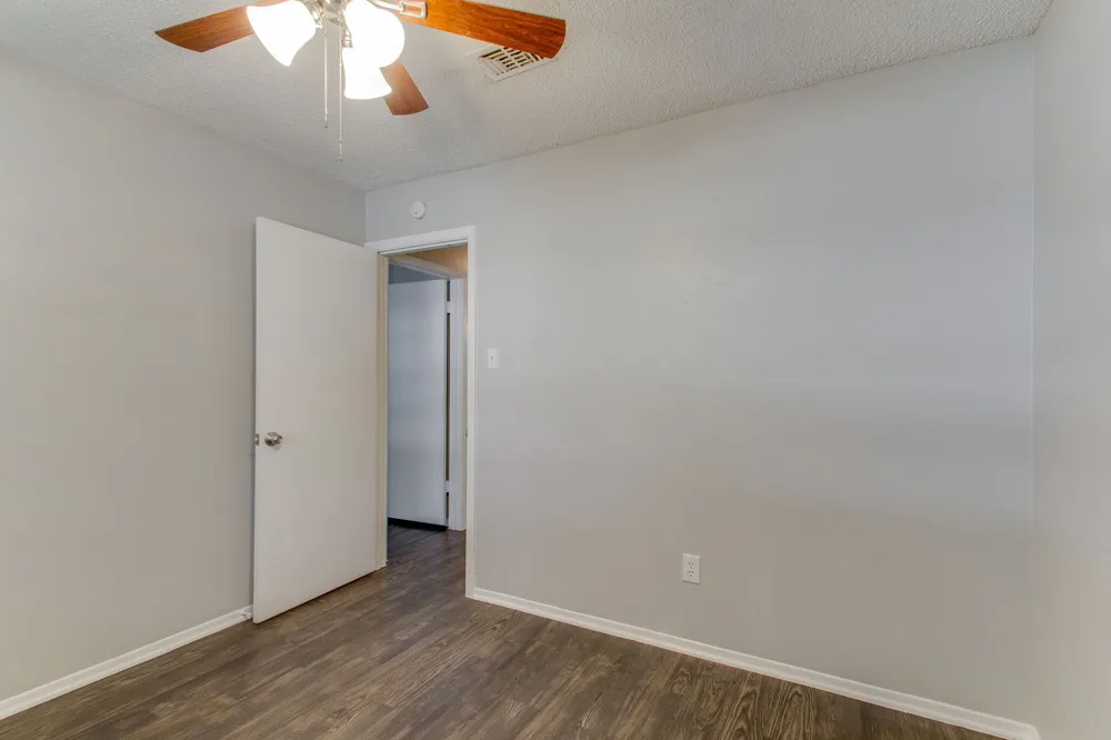 6024 Blueridge Drive Watauga, TX 76148