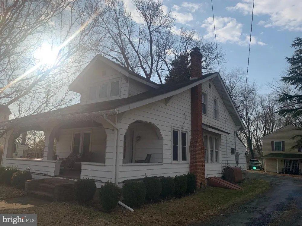 412 MAIN STREET Stevensville, MD 21666