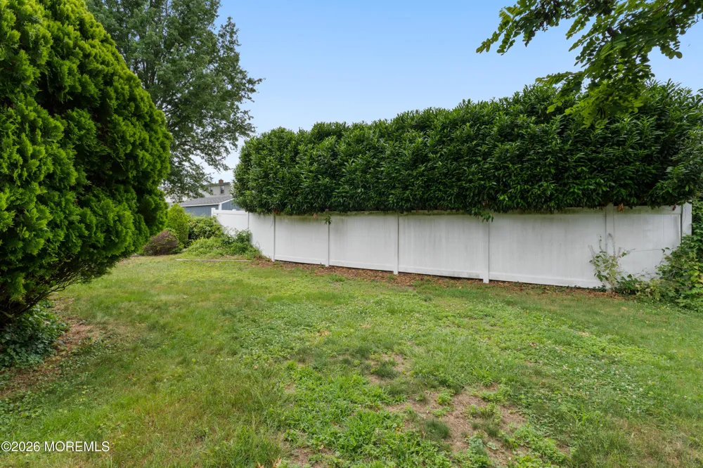 1317 Spruce Avenue Ocean, NJ 07712