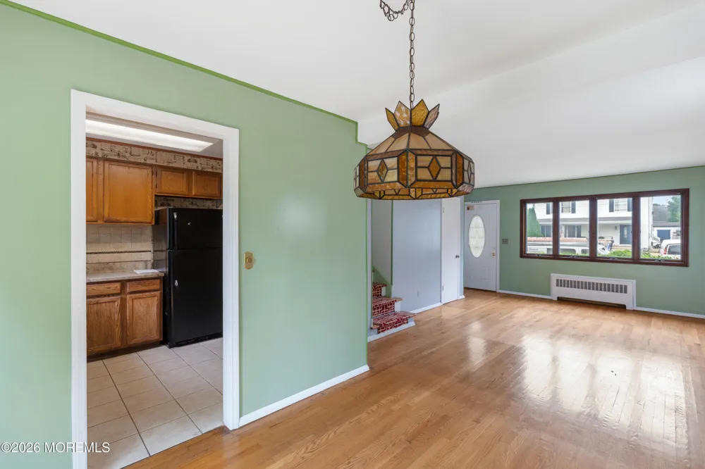1317 Spruce Avenue Ocean, NJ 07712