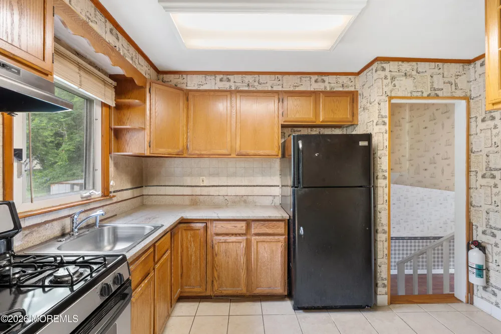1317 Spruce Avenue Ocean, NJ 07712