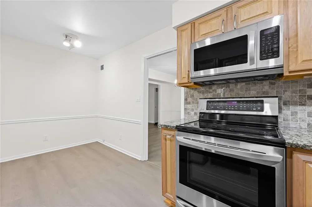 70 Chaumont Square NW Atlanta, GA 30327