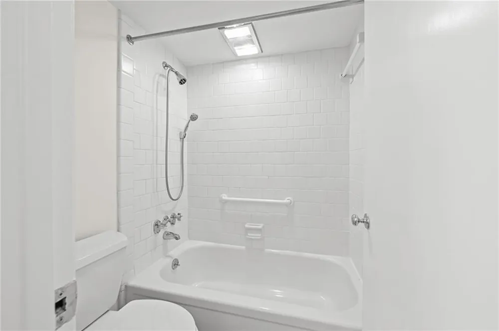 70 Chaumont Square NW Atlanta, GA 30327