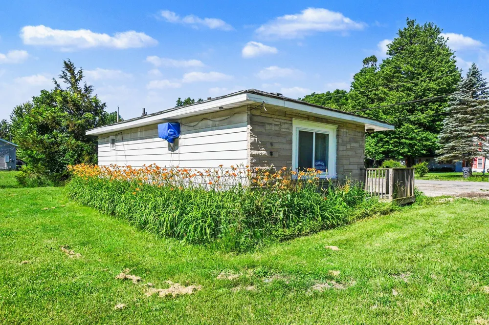 101 Millburg Drive Benton Harbor, MI 49022
