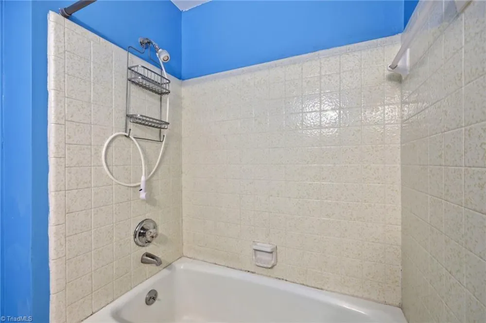 814 Baker Drive Haw River, NC 27258