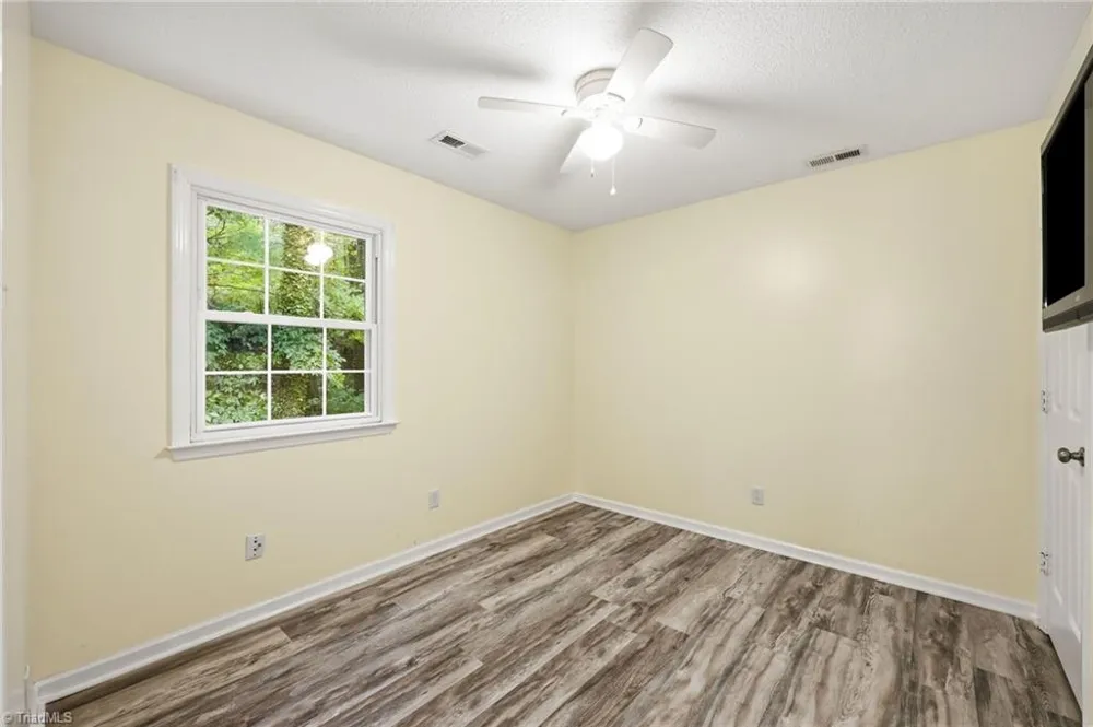 814 Baker Drive Haw River, NC 27258