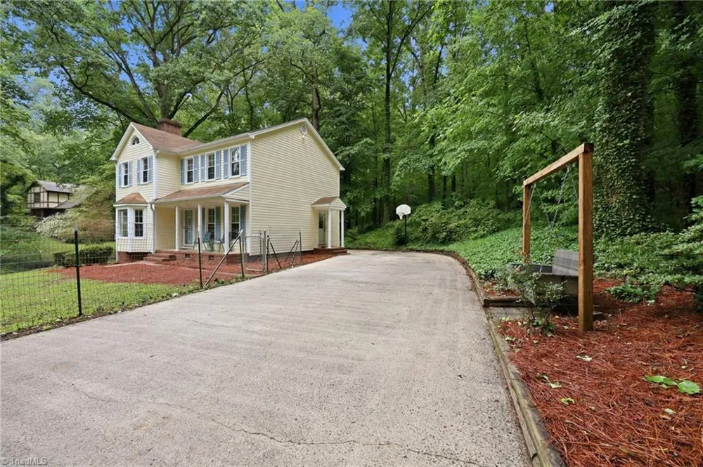 814 Baker Drive Haw River, NC 27258