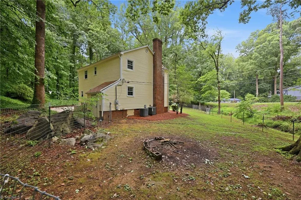 814 Baker Drive Haw River, NC 27258