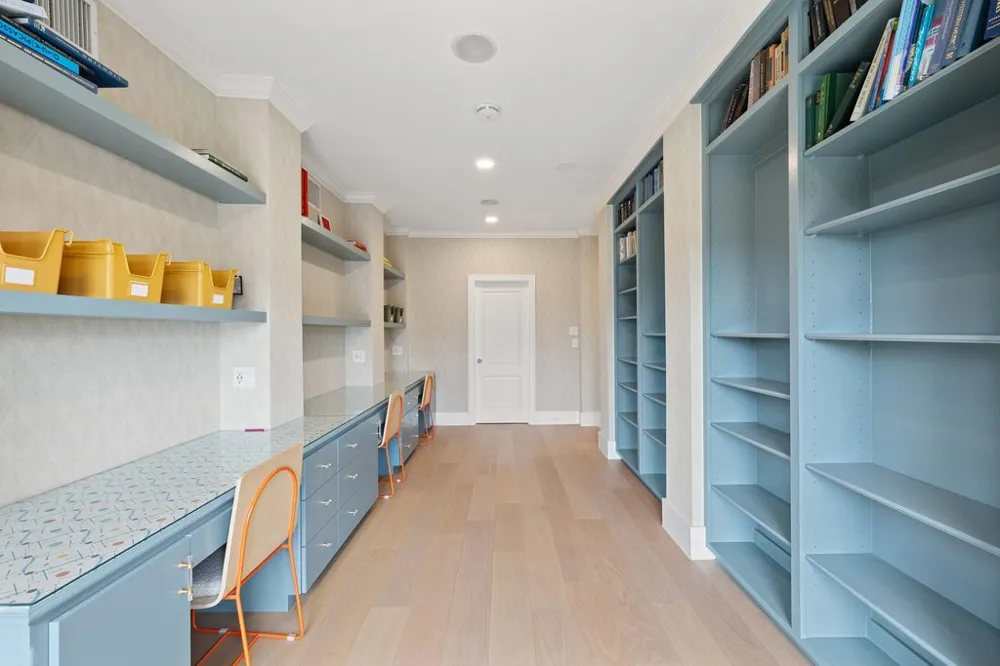 1421 Circle Ridge Drive West Lake Hills, TX 78746