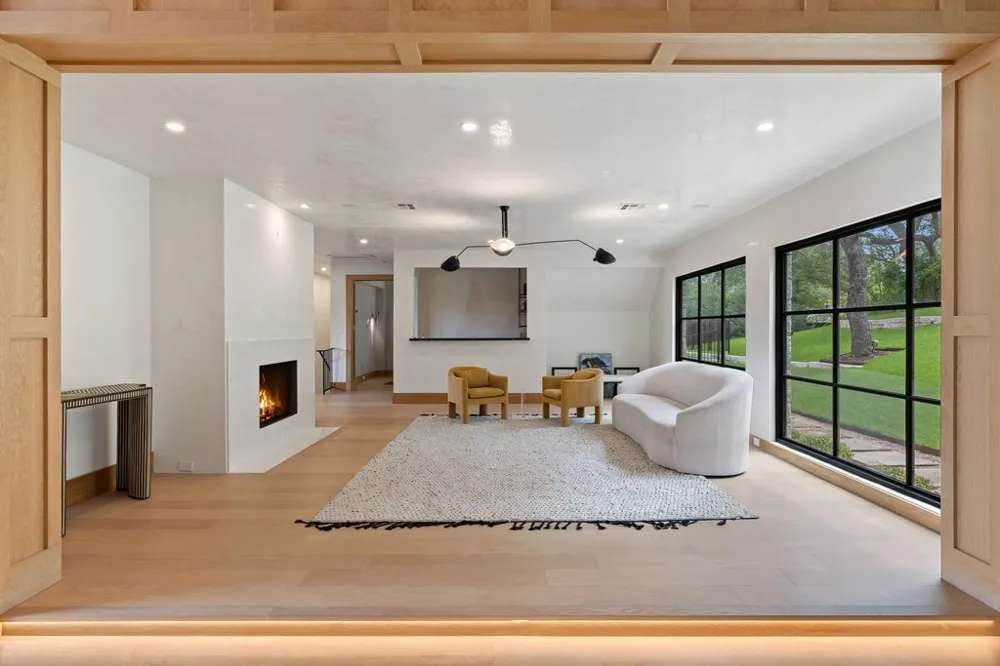 1421 Circle Ridge Drive West Lake Hills, TX 78746
