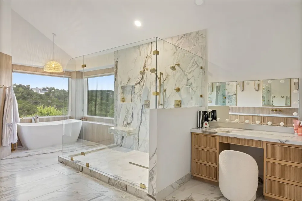 1421 Circle Ridge Drive West Lake Hills, TX 78746