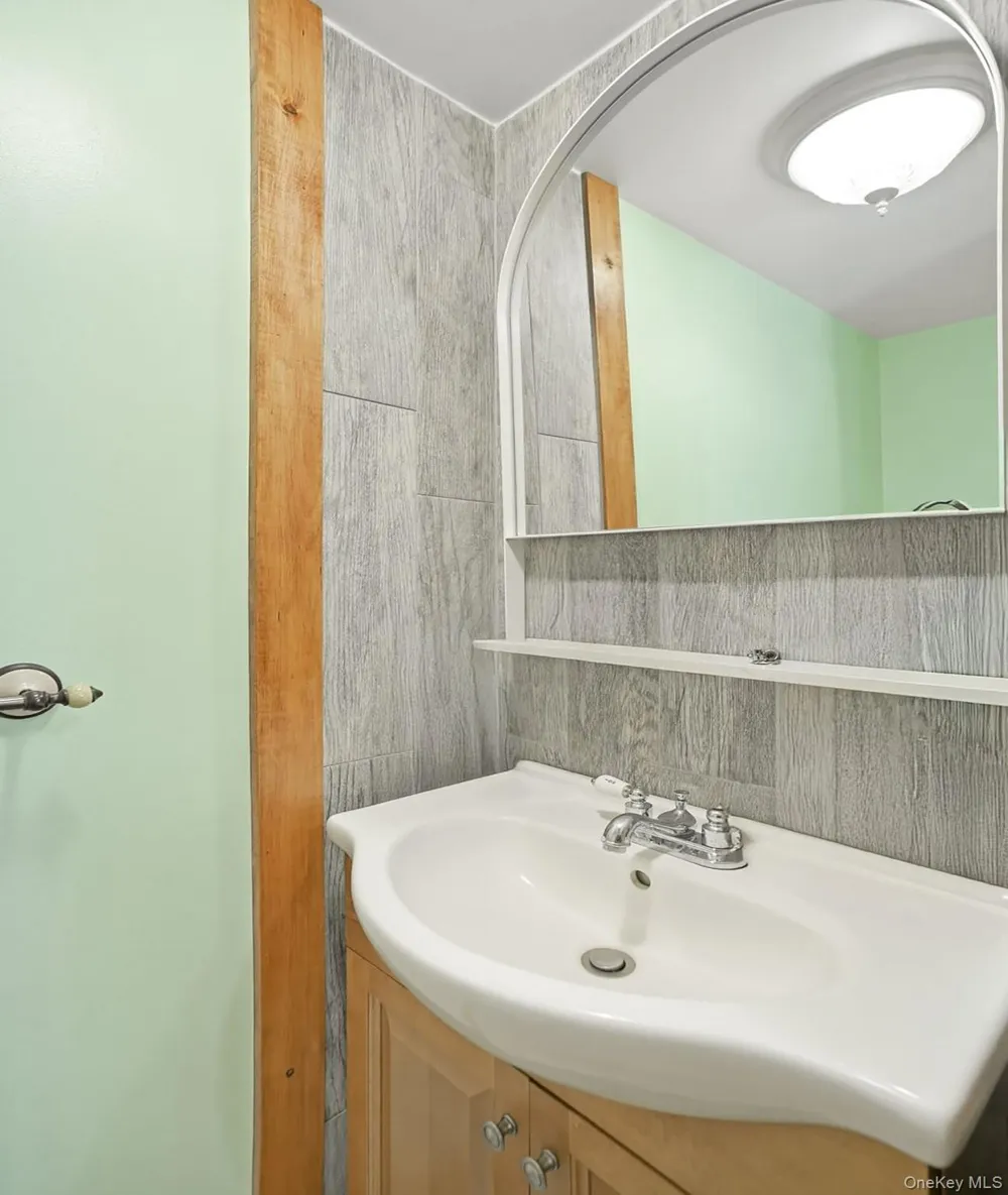 175 Route 202 Somers, NY 10589