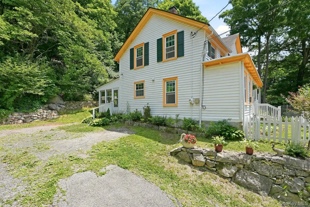 175 Route 202 Somers, NY 10589