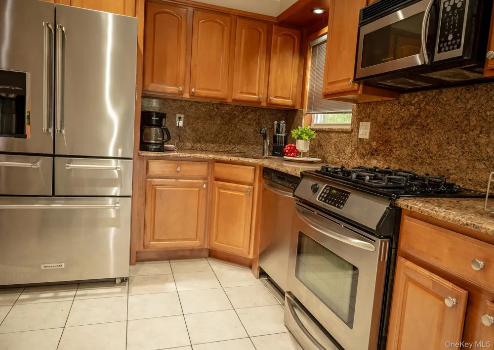 2104 157th Street Whitestone, NY 11357