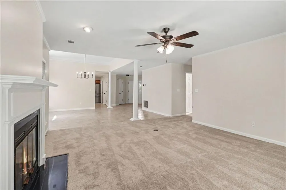 7101 Woodridge Lane Union City, GA 30291