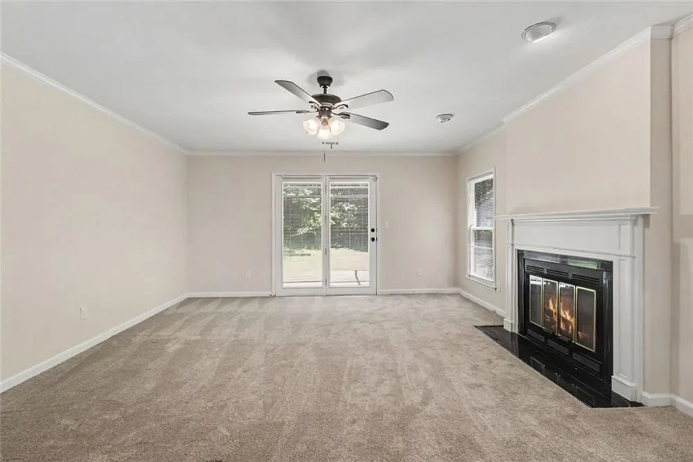 7101 Woodridge Lane Union City, GA 30291