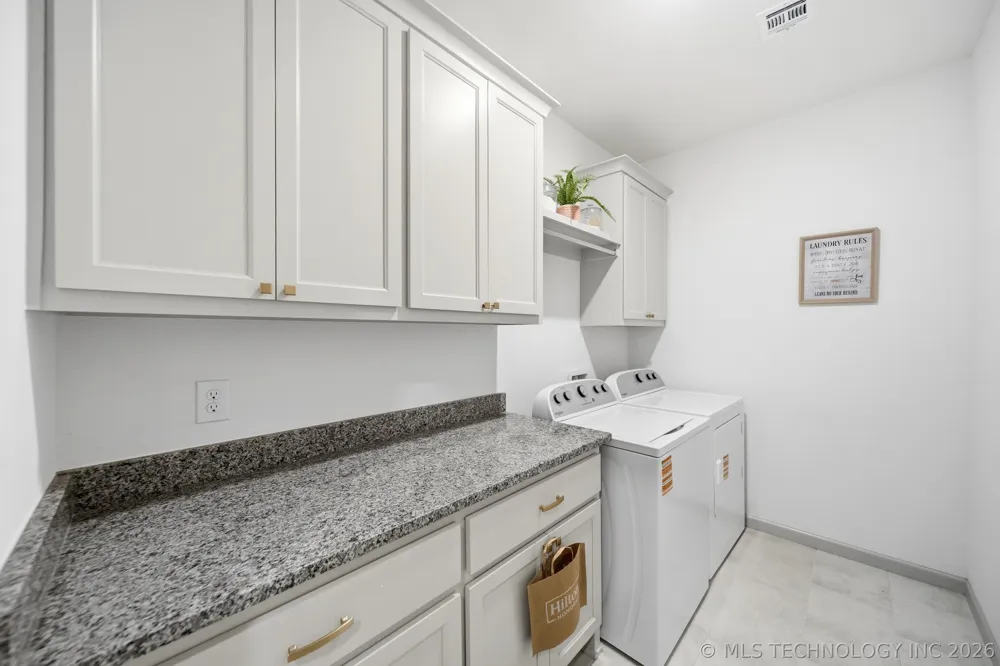 117 W 168th Street S Glenpool, OK 74033