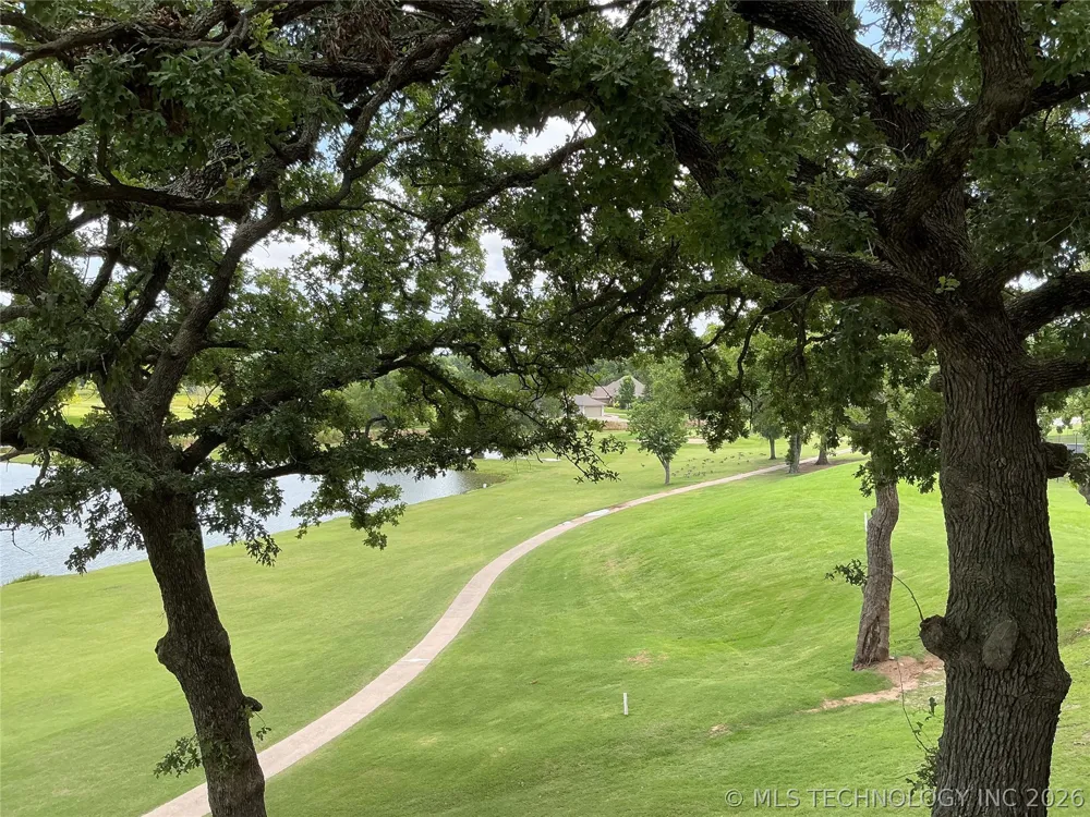 129 Falconhead Drive #D Burneyville, OK 73430