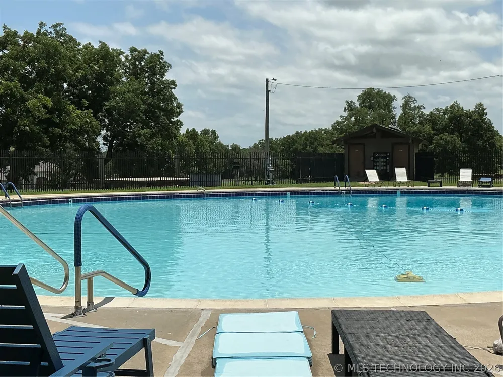 129 Falconhead Drive #D Burneyville, OK 73430