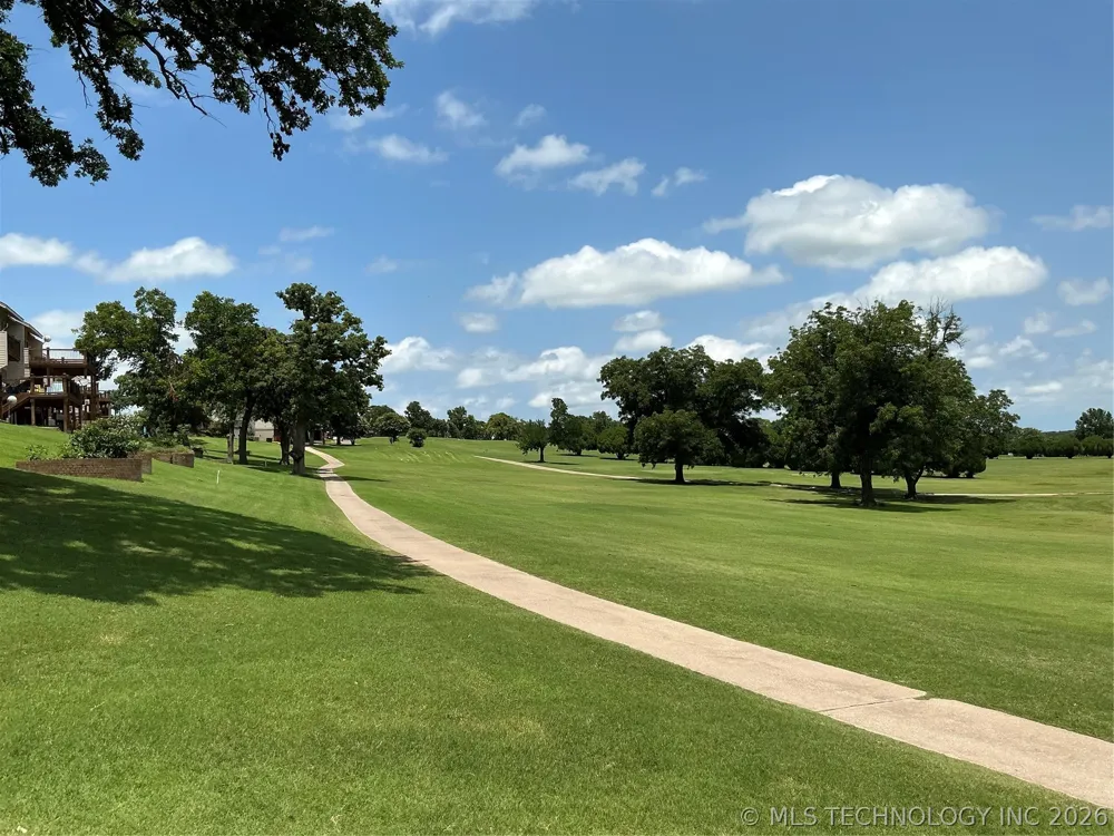 129 Falconhead Drive #D Burneyville, OK 73430