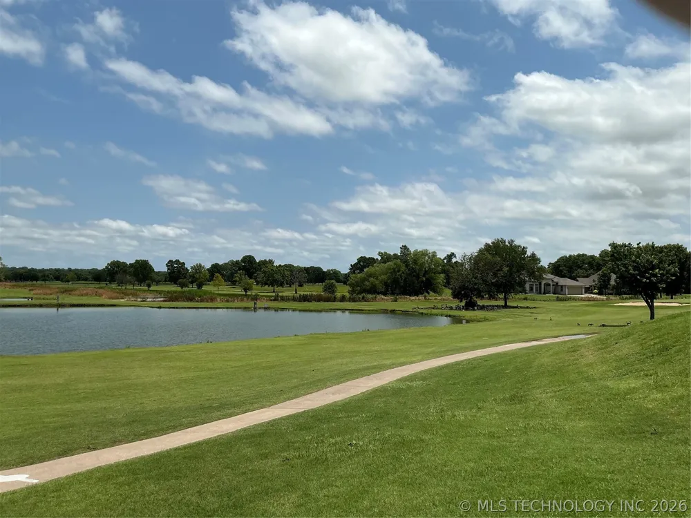 129 Falconhead Drive #D Burneyville, OK 73430