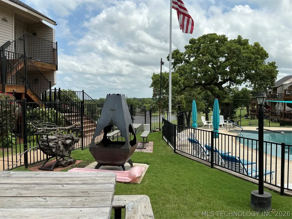 129 Falconhead Drive #D Burneyville, OK 73430